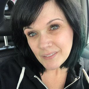 Must sell by May 24th - moving to the U.K. 🌈✌🏽🌼